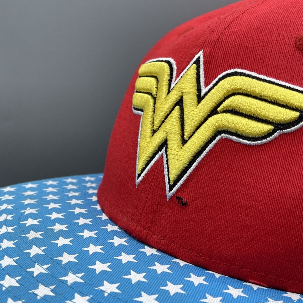 Wonder Woman Baseball Cap‎ DC Comics Classic Red Blue Gold Snap Back Adjustable - Picture 3 of 12